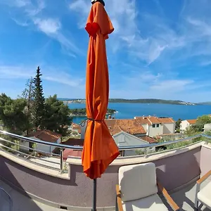 Ferdi Trogir