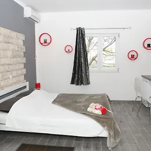 & Dijana Appartement Trogir