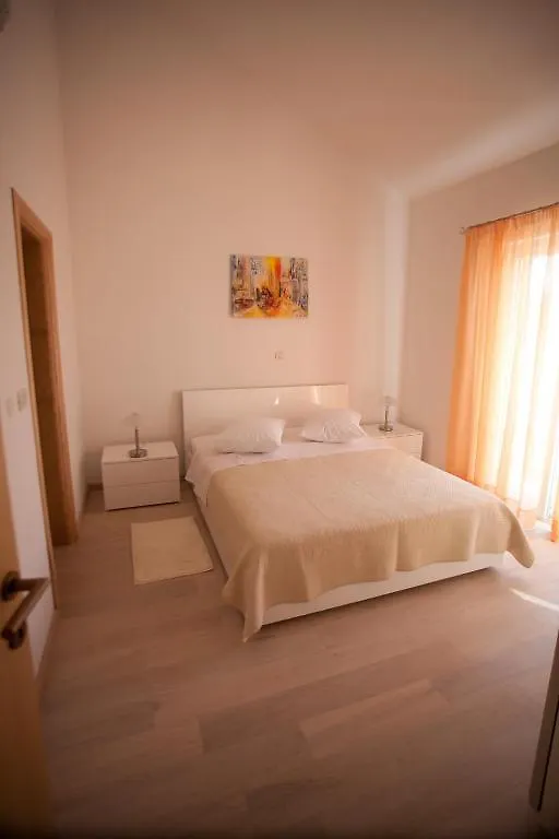 Apartments Svjetlana Trogir 0*,  Horvátország