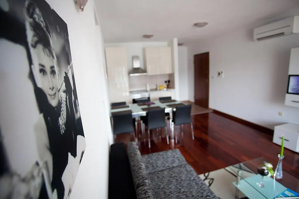 Apartments Svjetlana Trogir Croatia